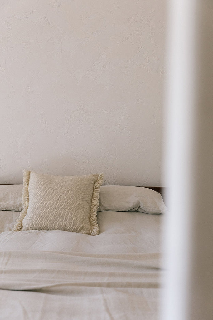 Classica Fringe Cushion | Natural