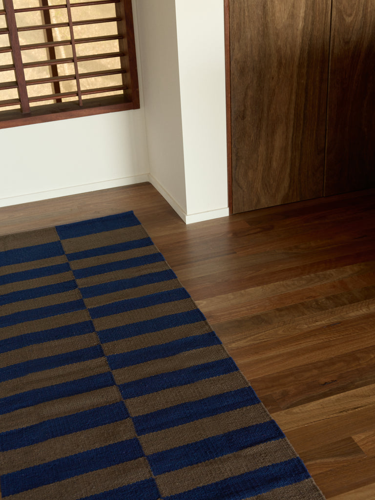 Forma #2 Runner | Coffee & Indigo
