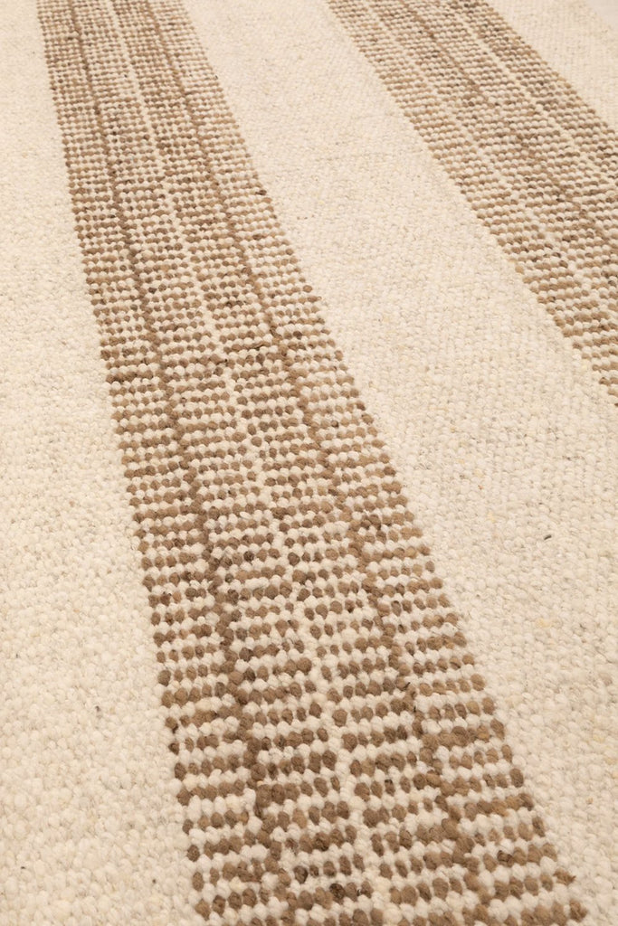 Carla Runner #4568