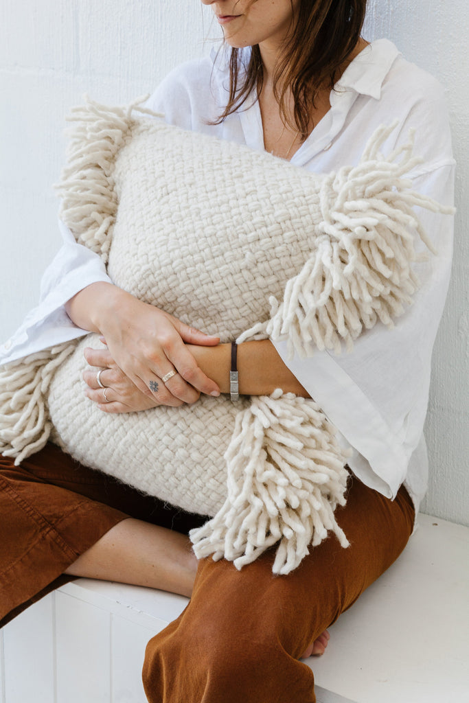 Classica Chunky Tassel Cushion | Natural