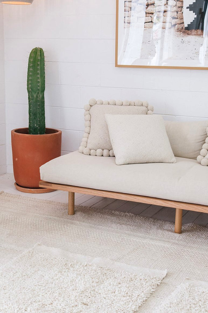 Classica Pom Pom Cushion | Natural