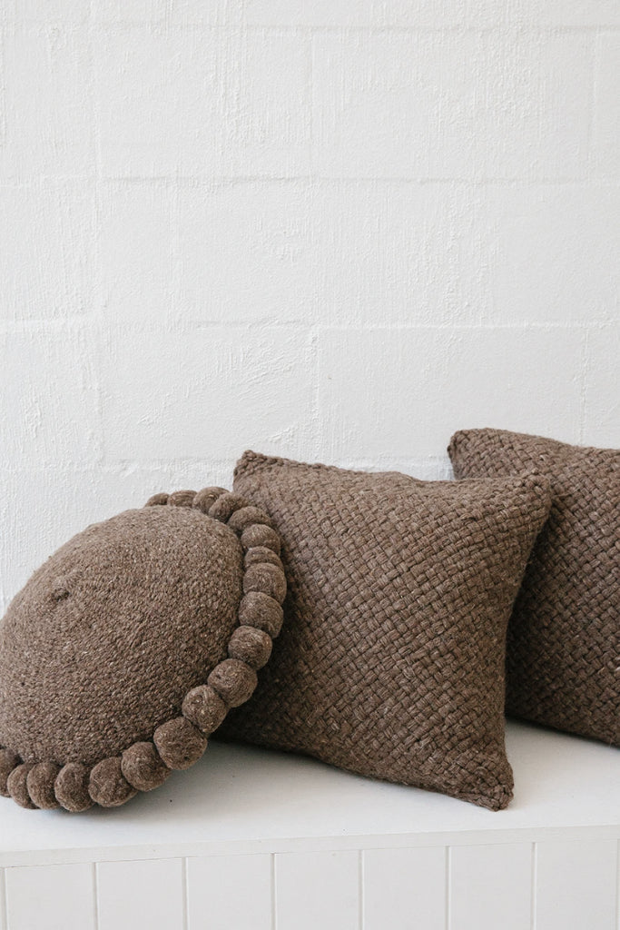Classica Chunky Cushion | Walnut