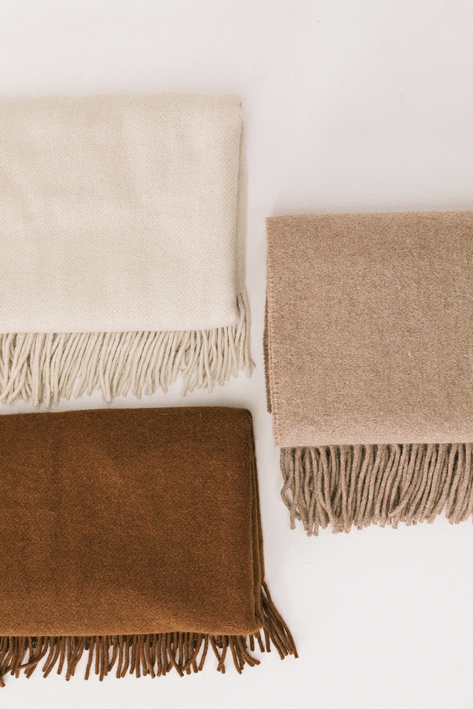 Puna Throw | Oat