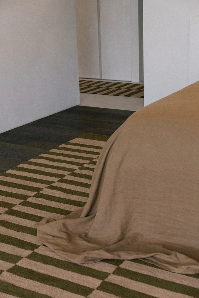 Forma #2 |  Olive & Camel