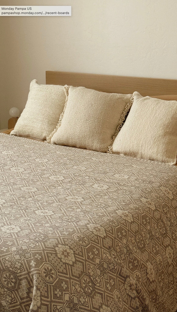 Classica Fringe Cushion | Natural