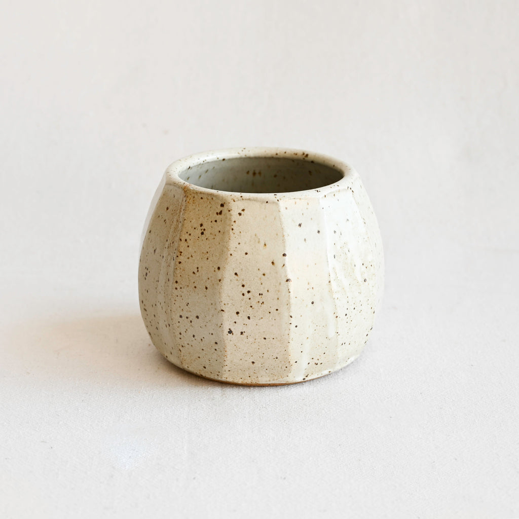 Facet Planter | White